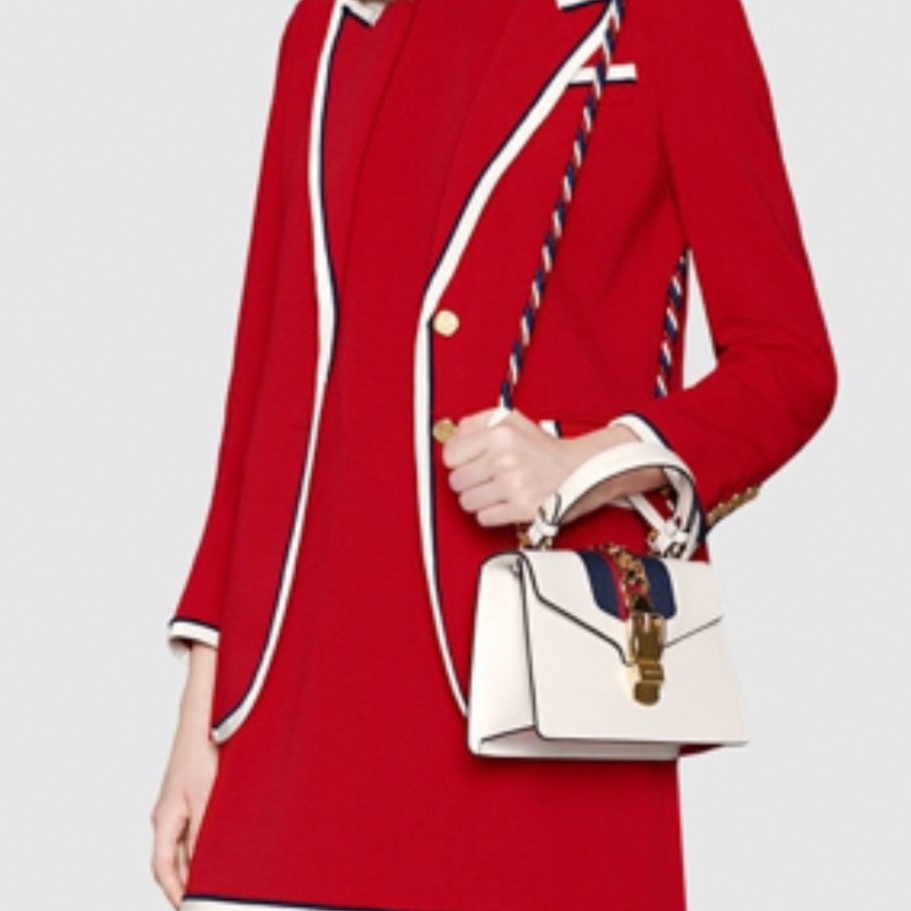 Gucci sylvie leather mini bag